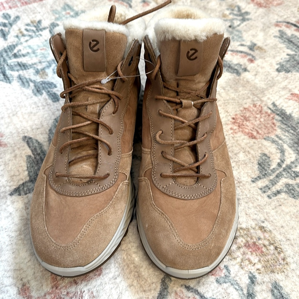 ECCO Winter Shearling Booties NWOT